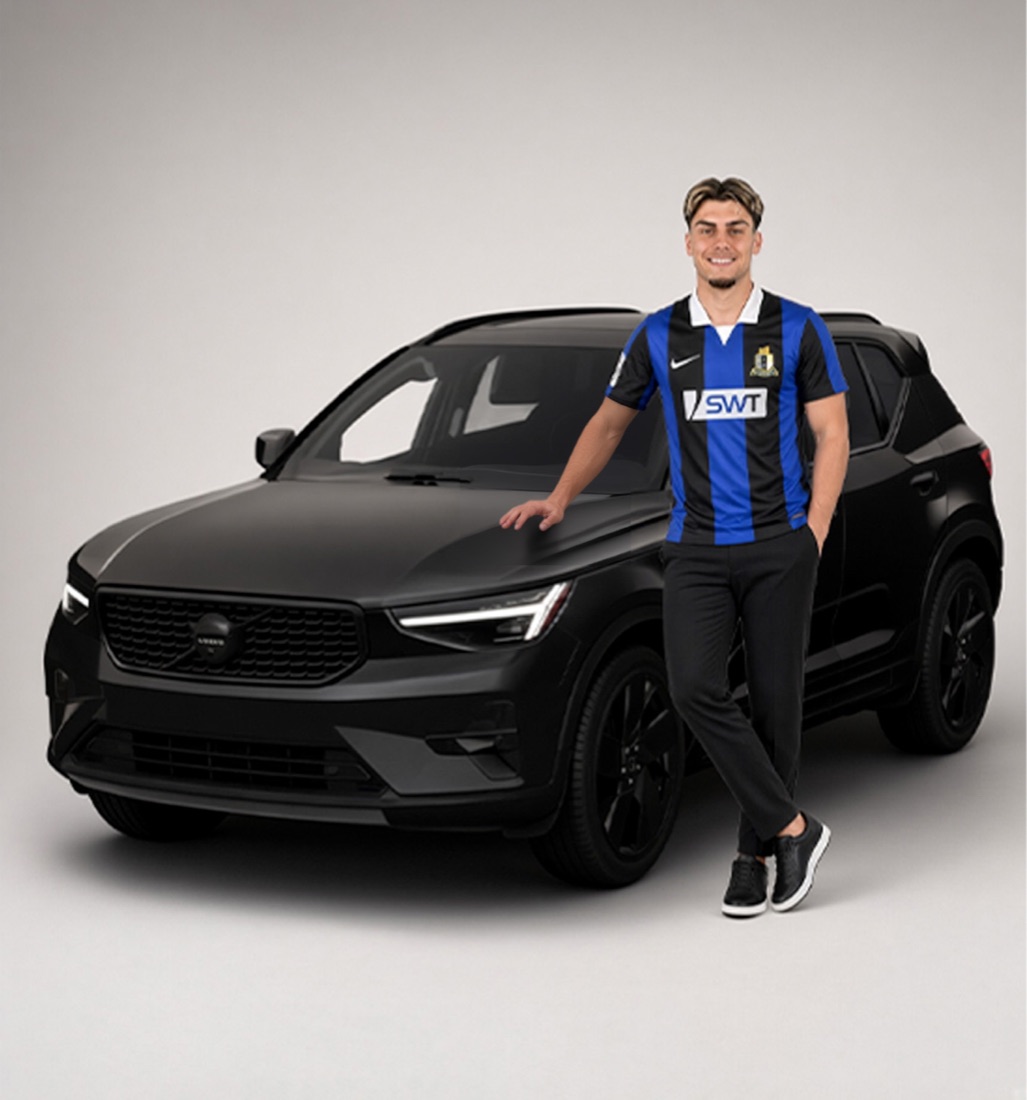 Volvo XC40 Black Edition mit Eintracht-Trier-Spieler